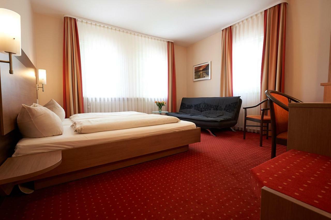Hotel Gasthof Koenig Karl Фройденштадт Экстерьер фото